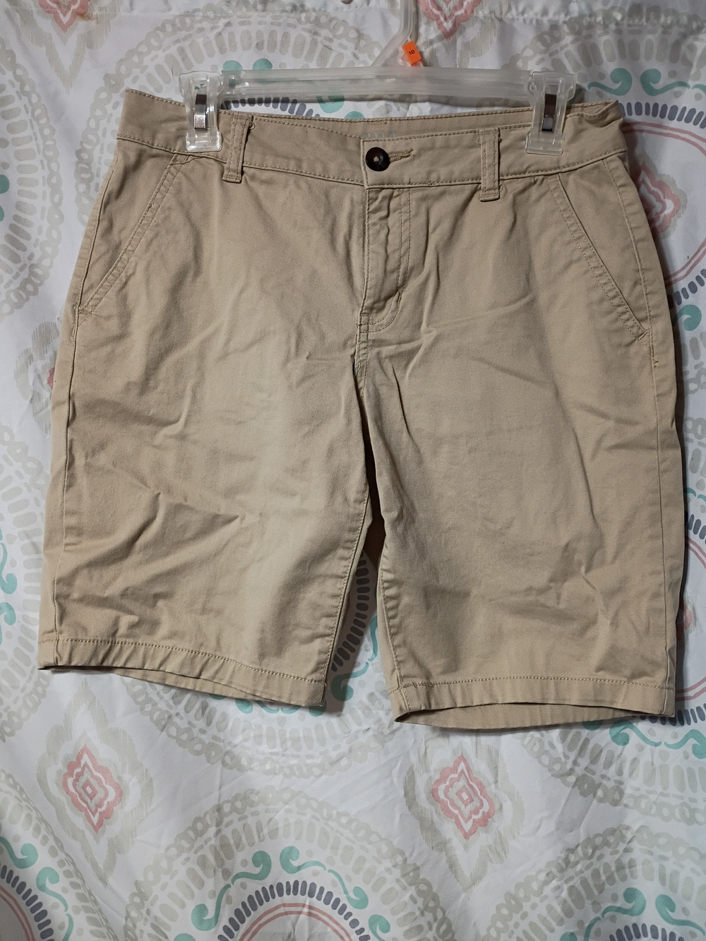 Everyday Khaki Bermuda Shorts for Women